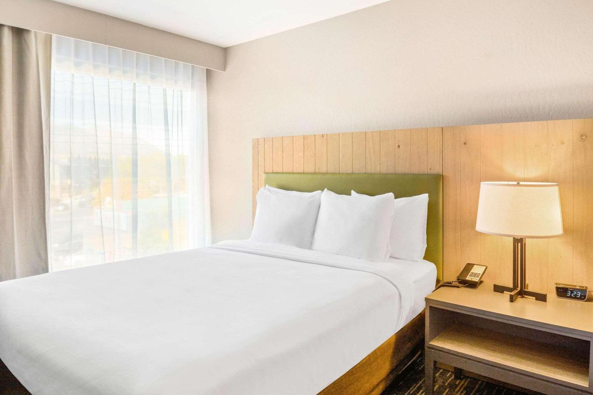 Country Inn & Suites By Radisson, Flagstaff Downtown, Az Екстериор снимка