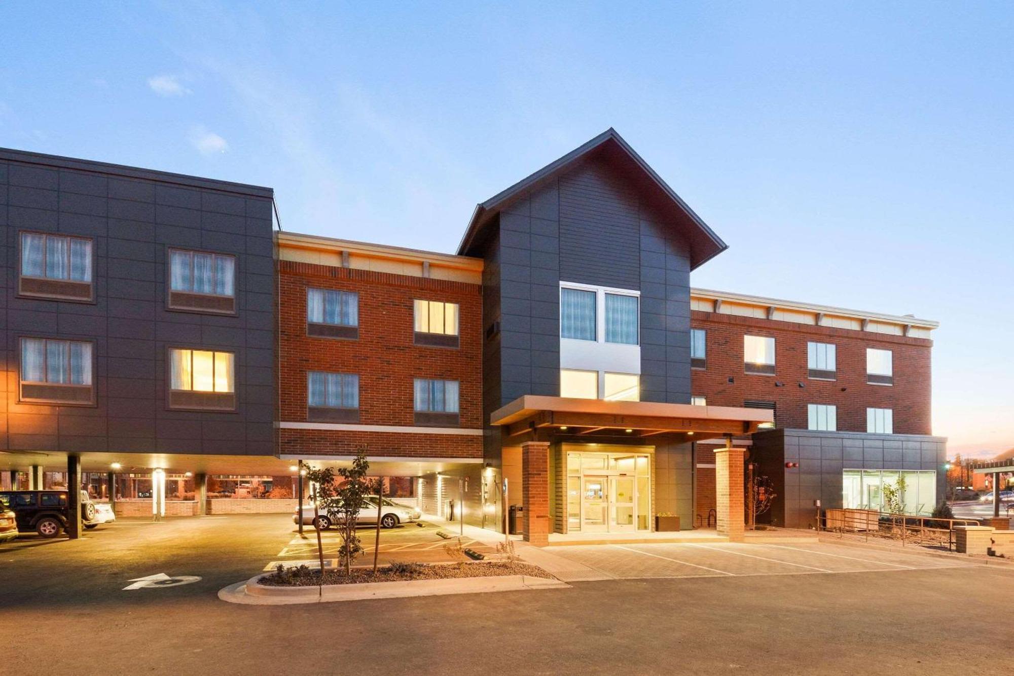 Country Inn & Suites By Radisson, Flagstaff Downtown, Az Екстериор снимка